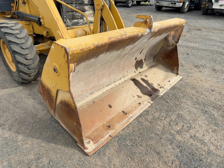 2000-caterpillar-416c-image-8