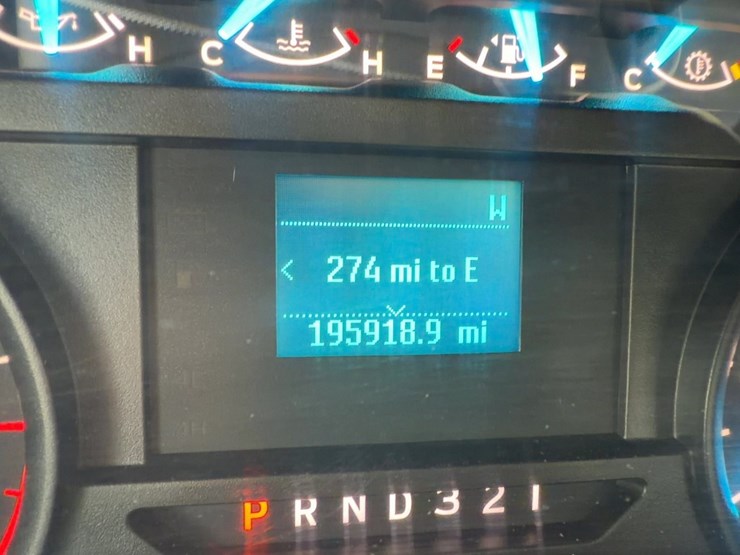 2016-ford-f150-xl-image-19