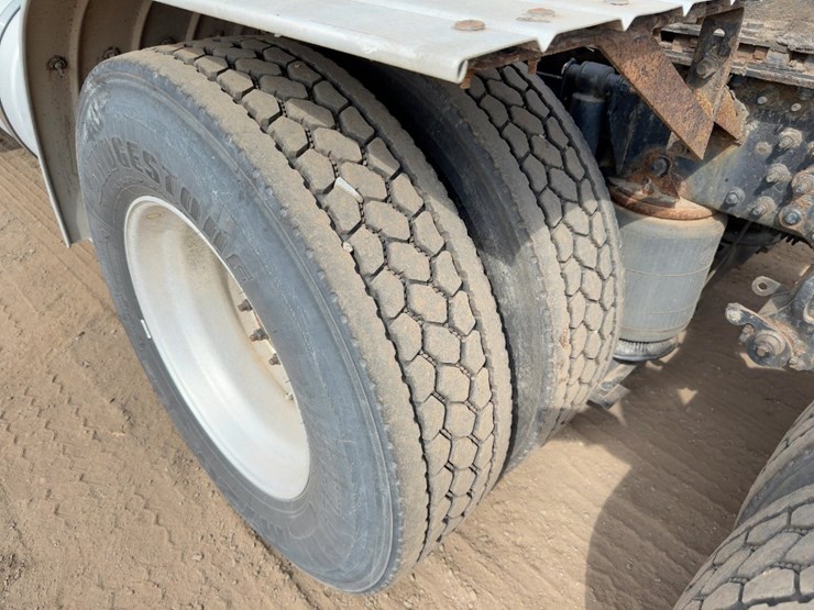 2018-mack-pinnacle-cxu613-image-20