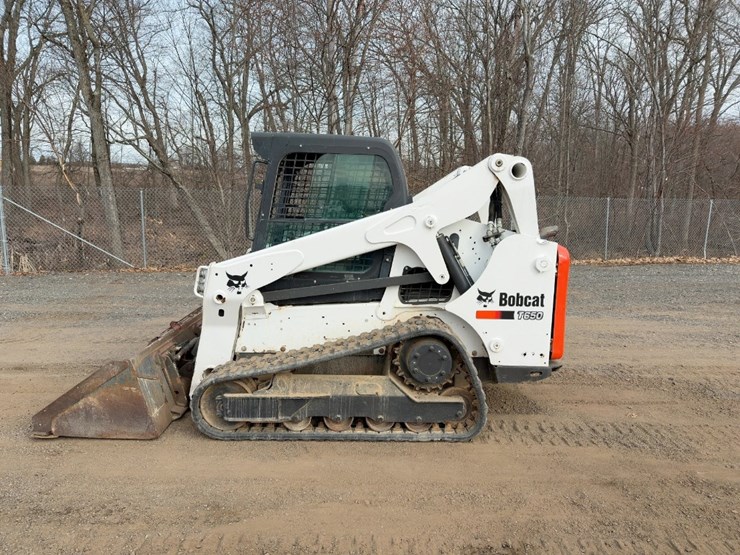 2016-bobcat-t650-image-2