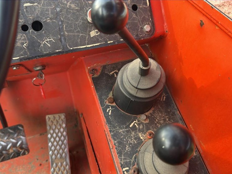 sky-trak-8042-image-31