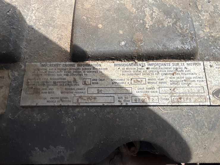 1999-mack-cl713-image-12