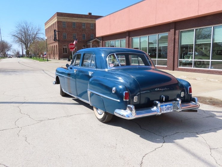 1950-chrysler-windsor-4dr-sedan-image-8