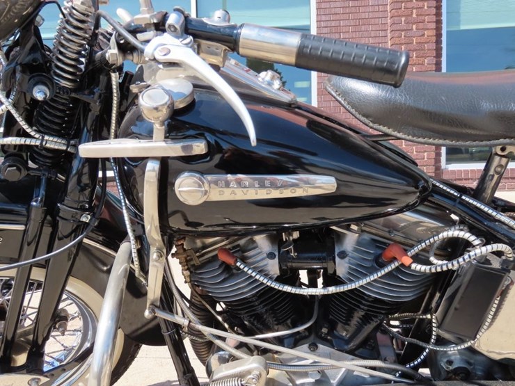 1948-harley-davidson-motorcycle-image-27