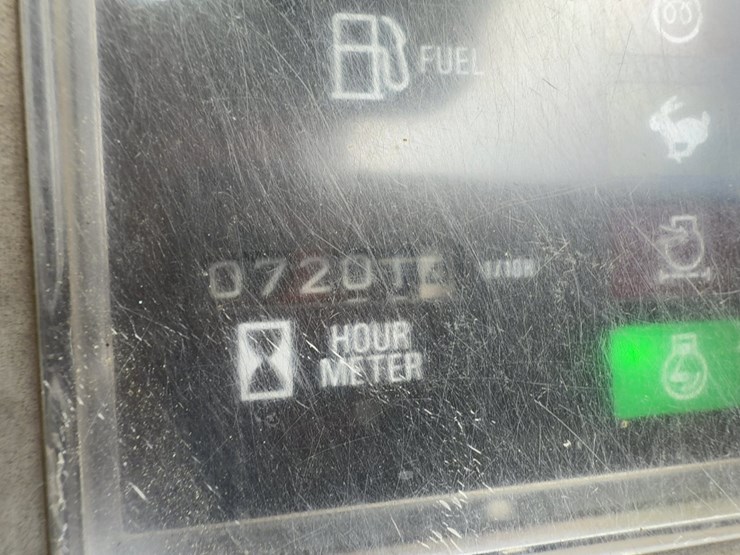 2007-takeuchi-tb135-image-29