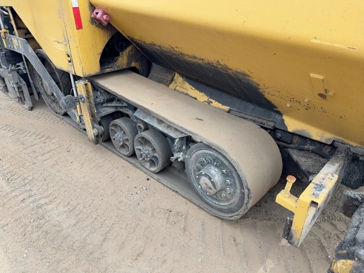 2010-caterpillar-ap-555e-image-10