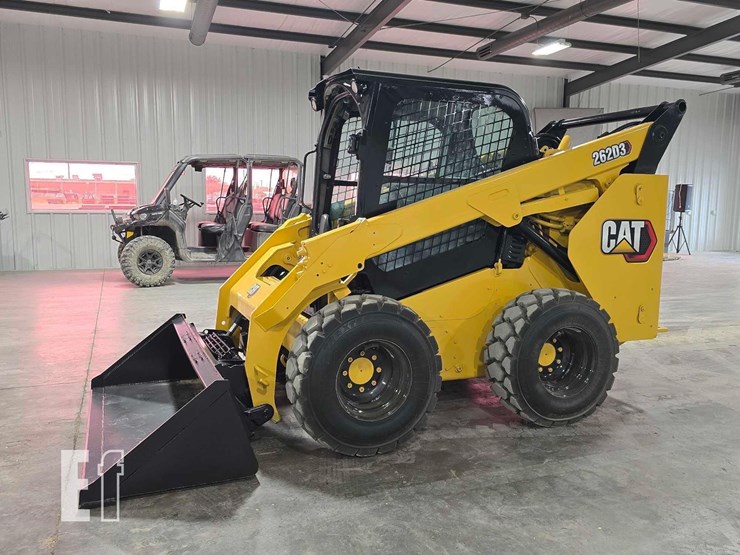 2022-caterpillar-262d3-image-1