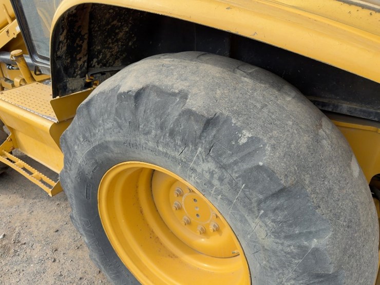 2000-caterpillar-416c-image-14