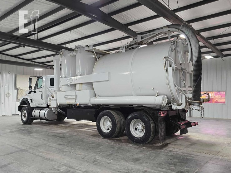 2012-international-workstar-7600-image-4