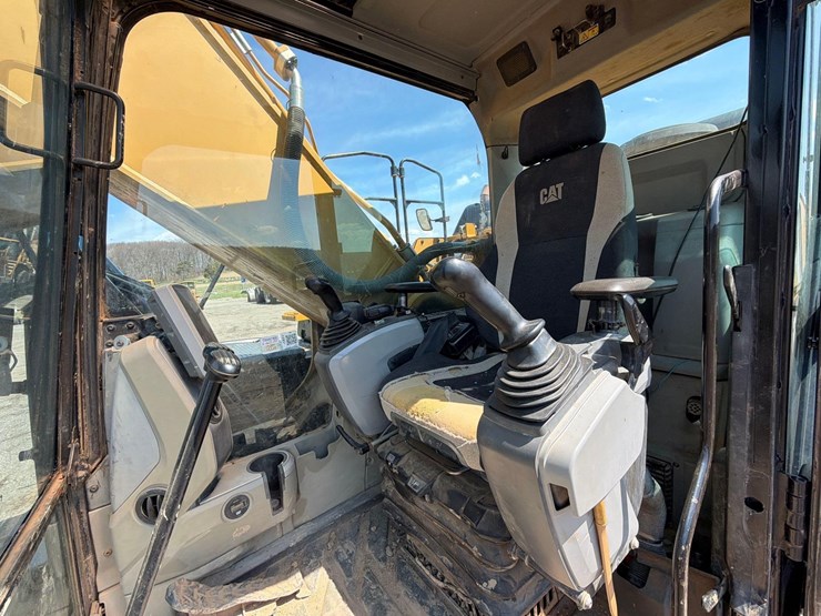 caterpillar-336el-image-28