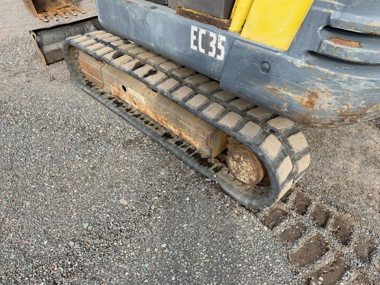 2004-volvo-ec35-image-22