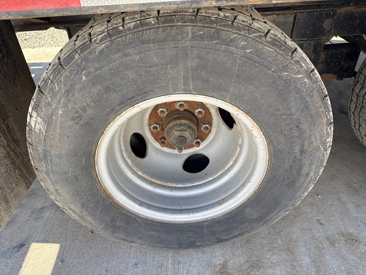 2018-massey-ferguson-8-image-28