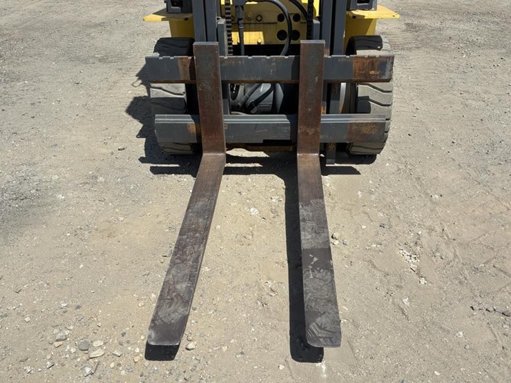 komatsu-fg25-8-image-7