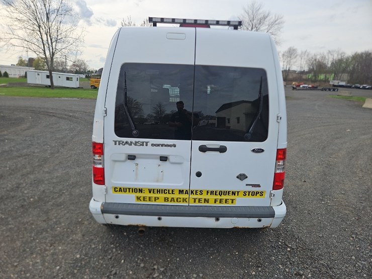 2013-ford-transit-image-4