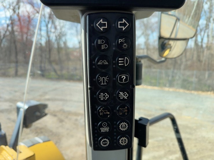 2017-caterpillar-950m-image-32