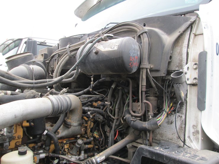 2008-peterbilt-387-image-31