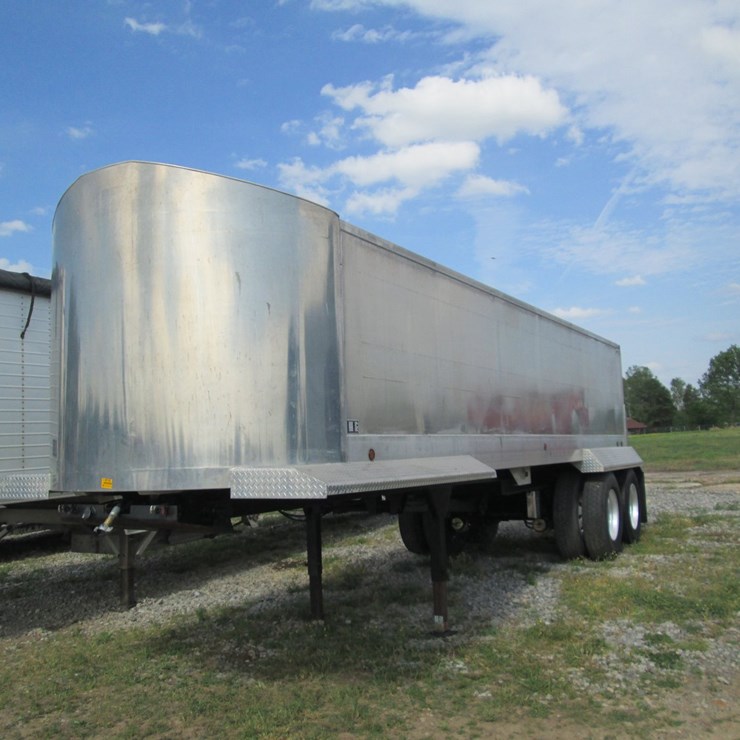#46162 • 2026 Blacksmith Mfg 28' T/A Aluminum Dump Trailer 4B9B4D327TX103290