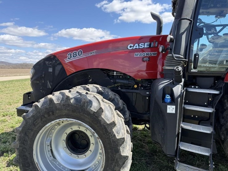2023-case-ih-380-image-9