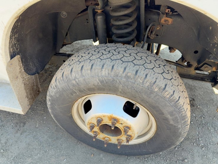 2014-ford-f350-xl-image-12