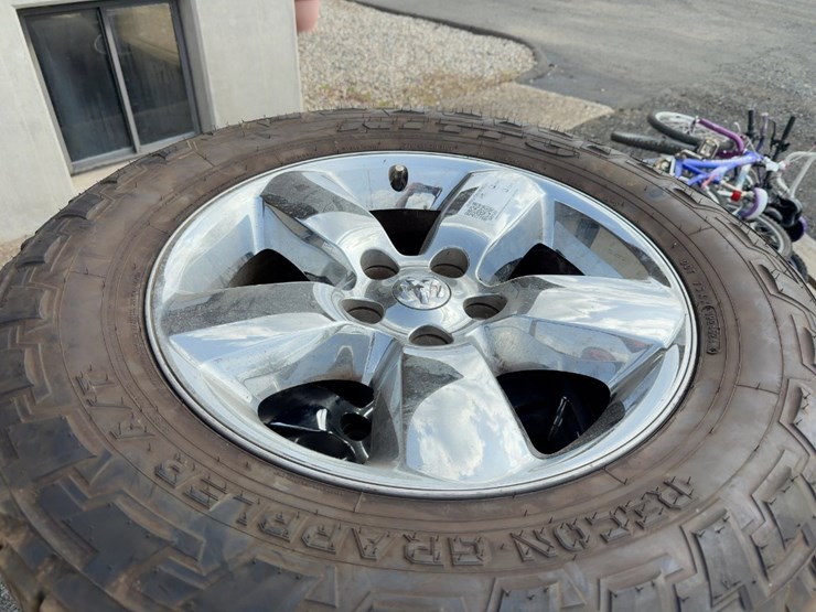 dodge-ram-1500-image-4