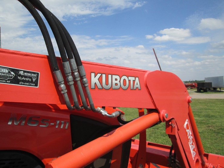 2022-kubota-m6s-111-image-22