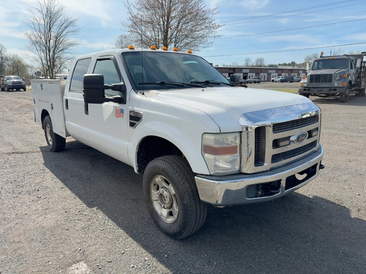 2010-ford-f350-xlt-image-7