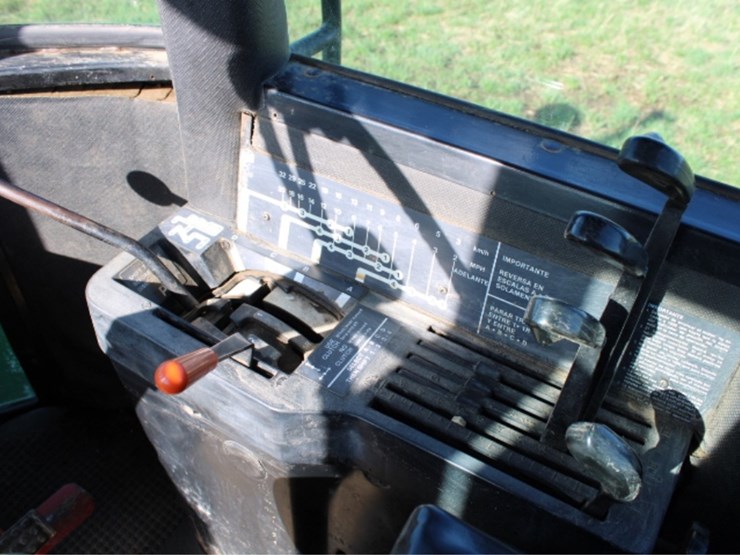 john-deere-8440-image-28