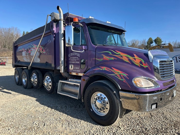 2010-massey-ferguson-8-image-7