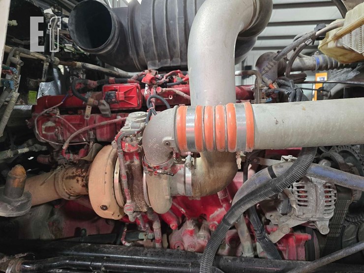 2014-kenworth-t800-image-24