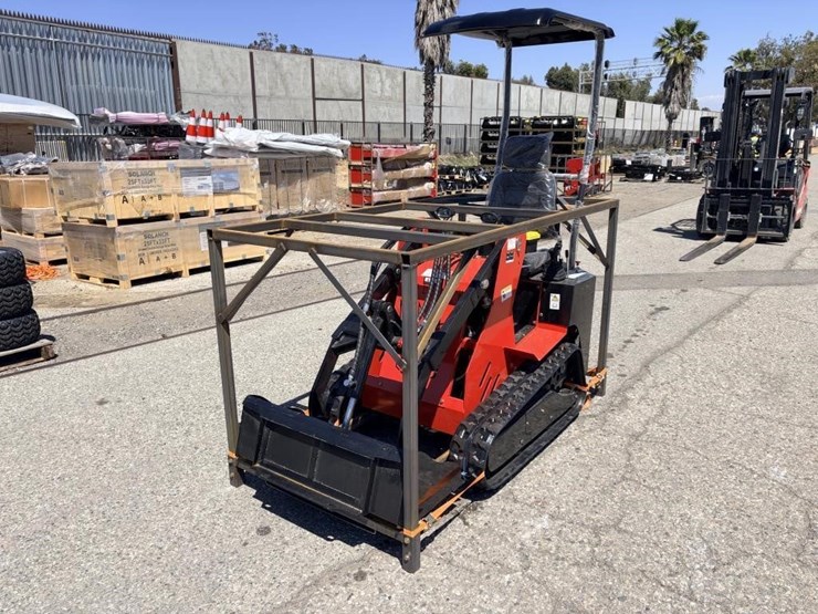 2026-sdlanch-ssl580-skid-steer-loader-image-1
