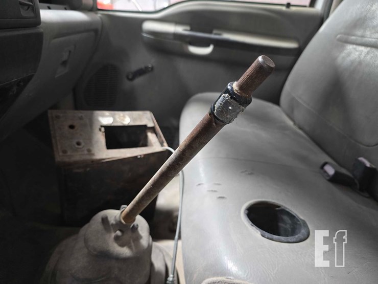 2000-ford-f650-sd-image-15