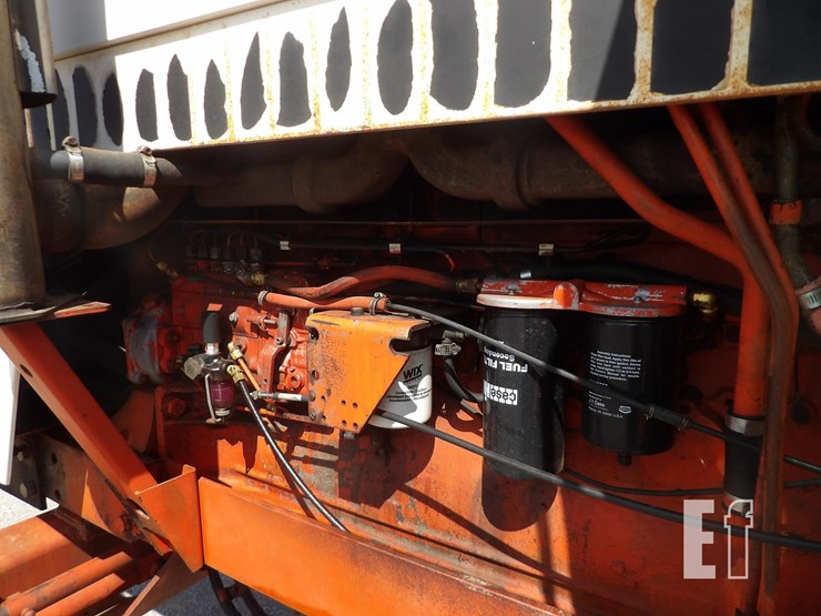 j-i-case-2390-image-17