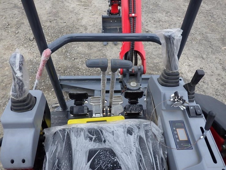 2026-vicsec-30k-hydraulic-excavator-image-25