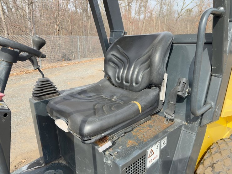 2016-bomag-bw124dh-40-image-18