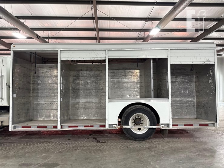 2014-international-durastar-4400-image-10