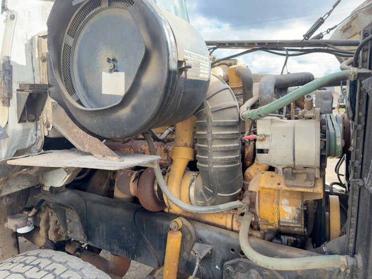 1987-ford-l9000-image-10