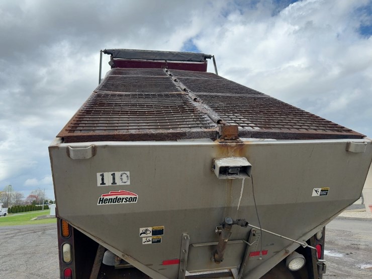 2010-mack-granite-gu713-image-29