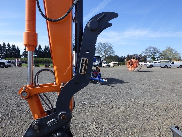 2023-develon-dx85r-3-hydraulic-excavator-image-24