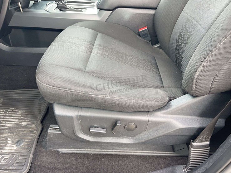 2020-ford-f150-image-34