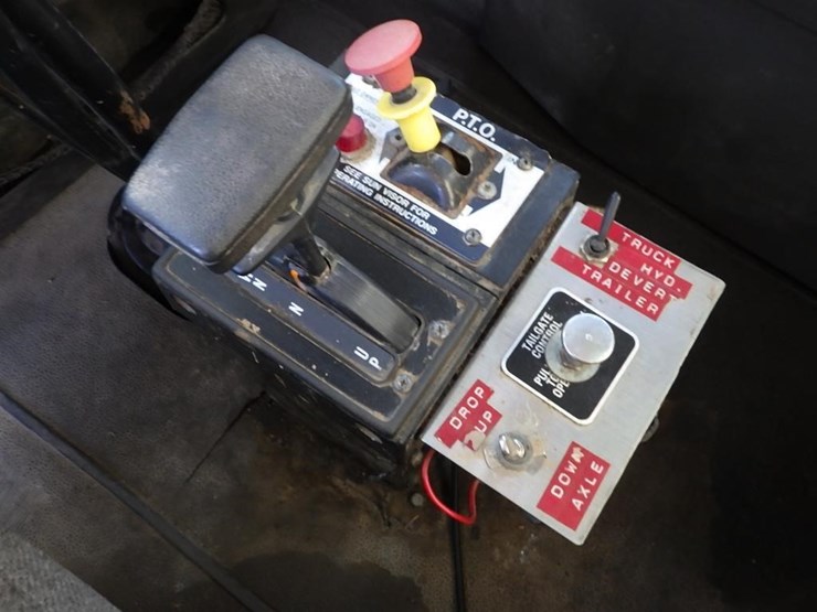 1999-international-9300-image-54