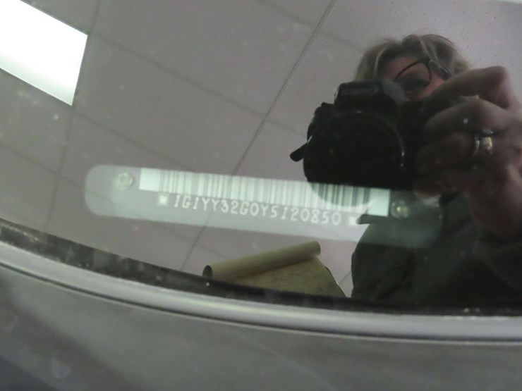 2000-chevrolet-corvette-roadster-image-23