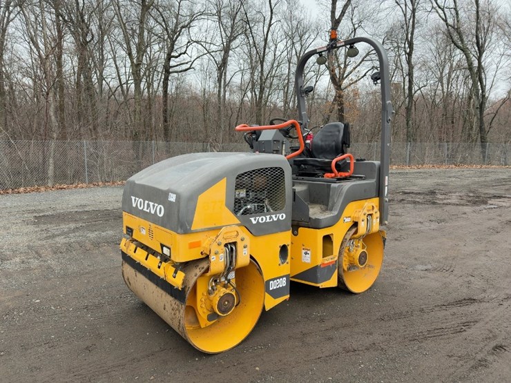 2021-volvo-dd30b-image-1