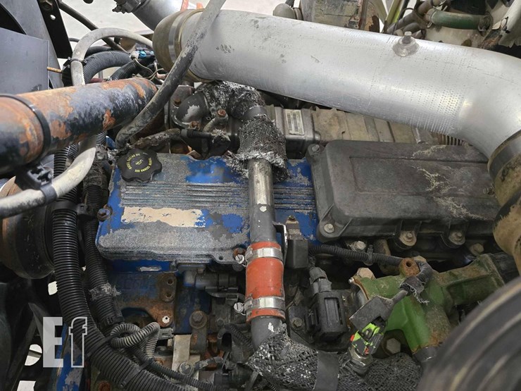 2009-peterbilt-340-image-25