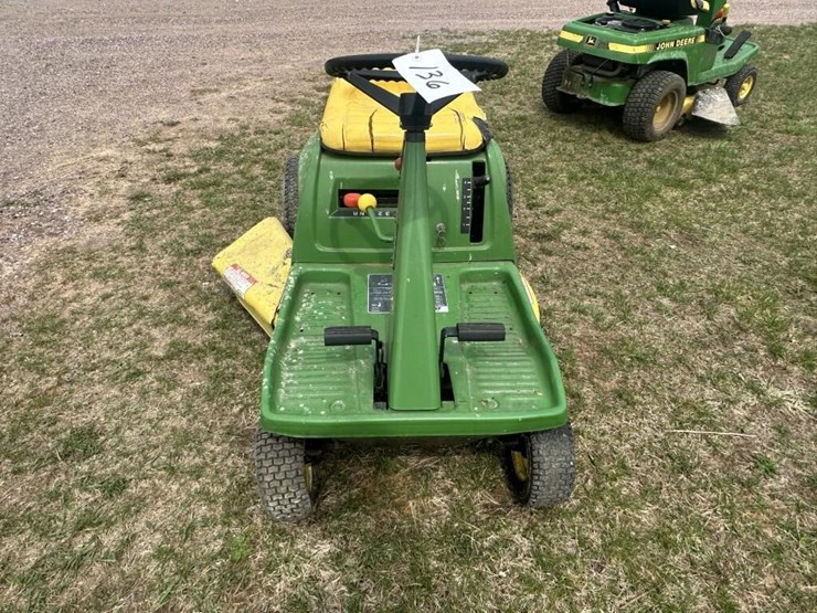 john-deere-s82-image-9