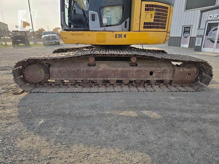 komatsu-pc228us-lc-3n0-image-28