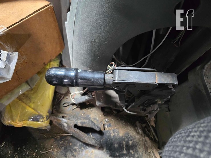 2003-caterpillar-420d-it-image-26