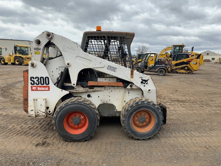 2007-bobcat-s300-image-6