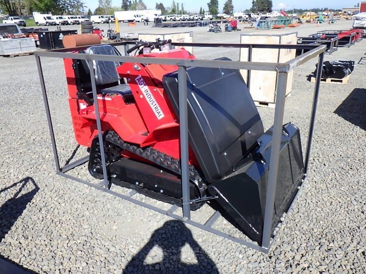 2026-agt-sda-140t-skid-steer-tracked-loader-image-4