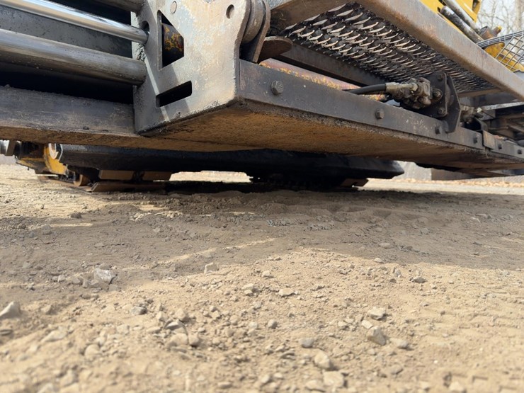 2005-gehl-1648-image-21