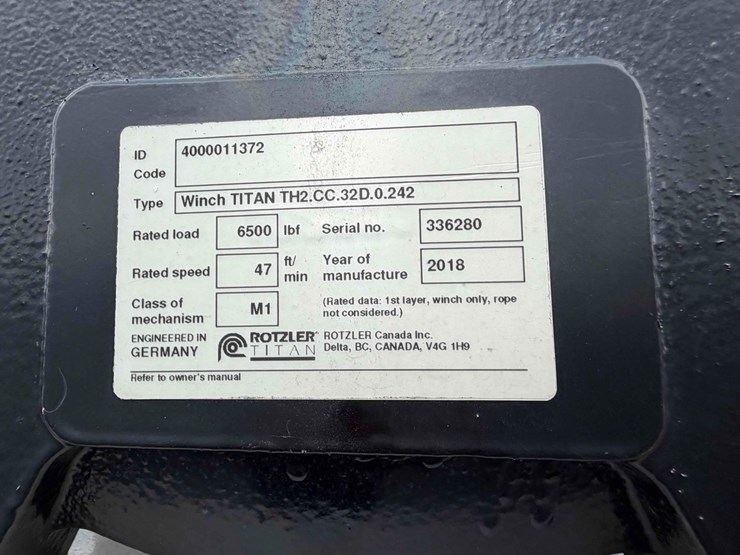 2019-peterbilt-337-image-18